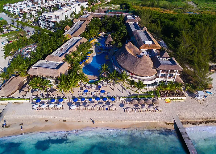 Resort The Reef Coco &